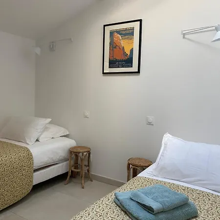 La Petite Caserne - 4 étoiles - Hébergement de vacances Pont-de-Labeaume